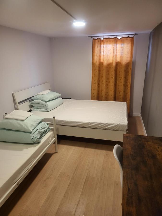 Rooms4Rest Wiertnicza - Private Rooms For Tourists - Atr Consulting Sp, Z O,O, Varsovie Extérieur photo